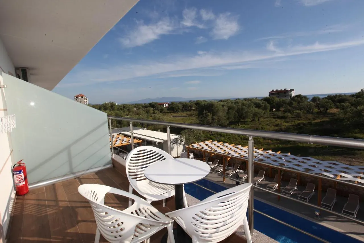 Hotel Riviera بورش 3*,